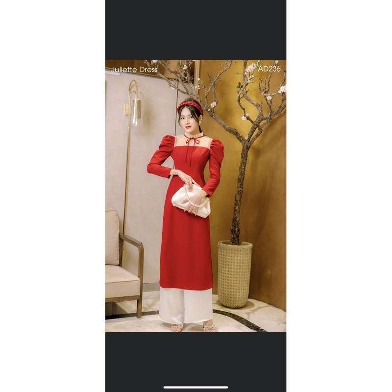 Áo dài kiểu tay bồng kèm quần