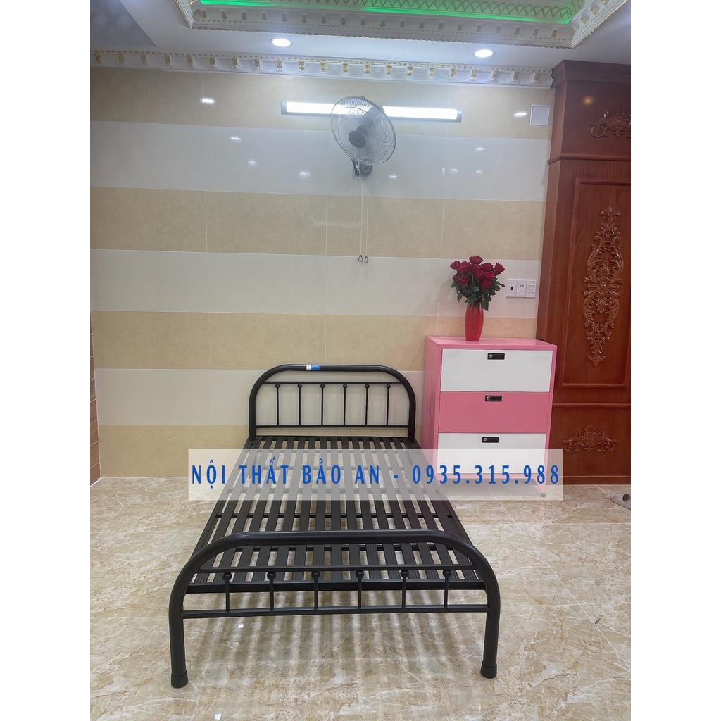 Giường sắt bi giá rẻ 1mx2m