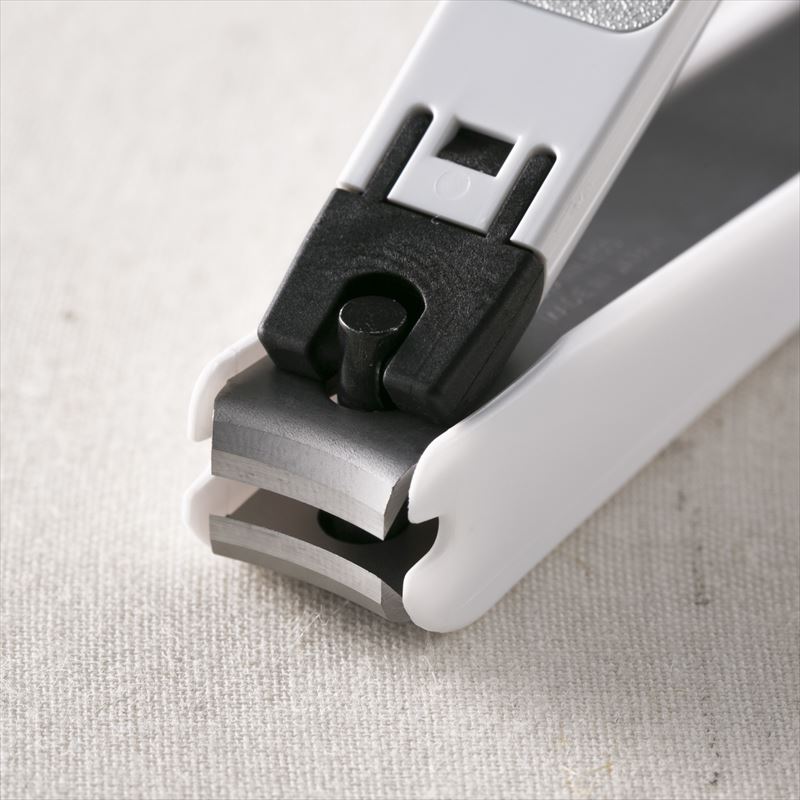 Bấm móng tay cao cấp Kai Nail Clipper size M hàng Made in Japan