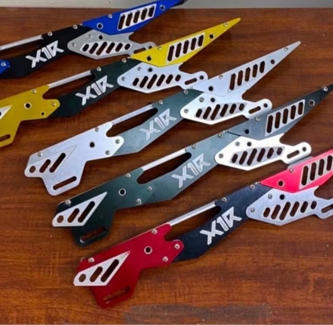 1 CÁI CHE SÊN CHẮN XÍCH LẮP XE MÁY CAO CẤP CỰC ĐẸP MẪU NHƯ HÌNH ẢNH