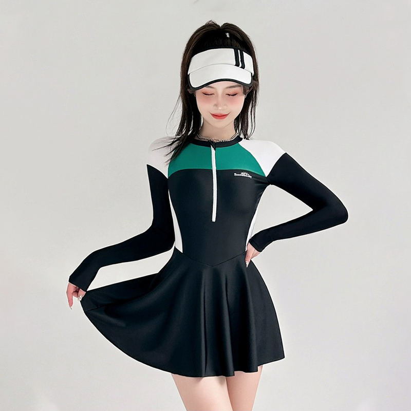 Đồ bơi nữ liền thân tay dài chống nắng, thiết kế mang phong cách Hàn Quốc trẻ trung, năng động có size từ 44kg – 58kg