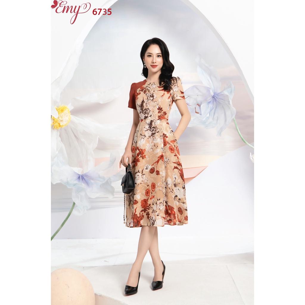 Đầm EMY EM6735 Xòe Midi Cổ Tròn