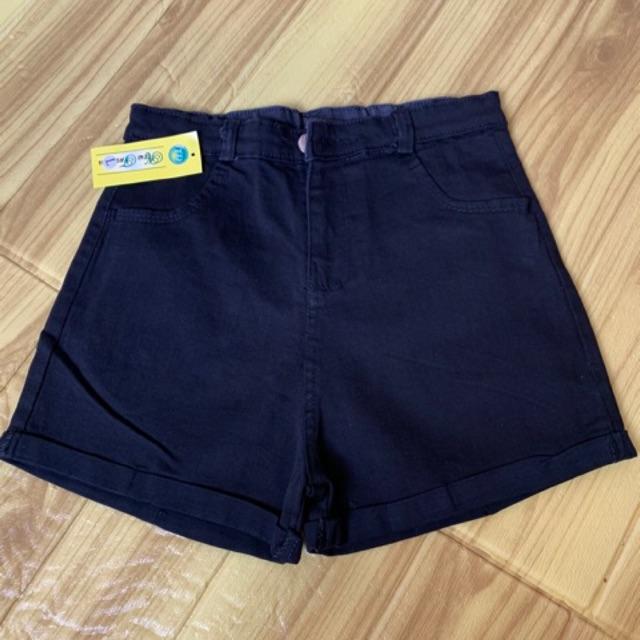 Quần short viền lai tôn dáng thời trang