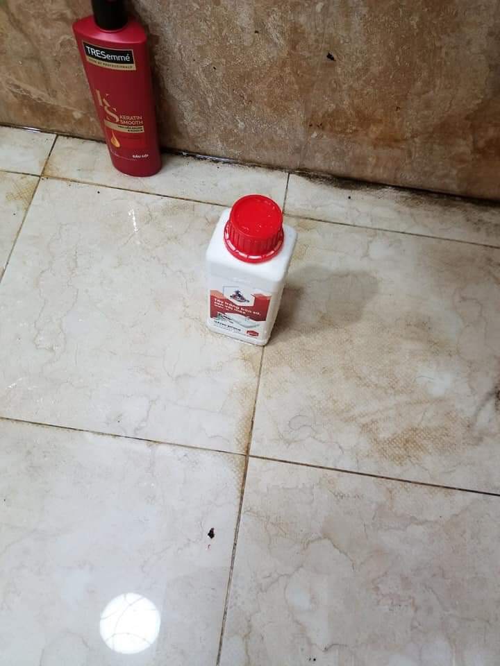 Combo 2 Chai Tiết Kiệm - Chất Tẩy Trắng Ron Gạch Sàn Nhà SABO-R + Nước Tẩy Đa Năng Nhà Tắm SABO-SI