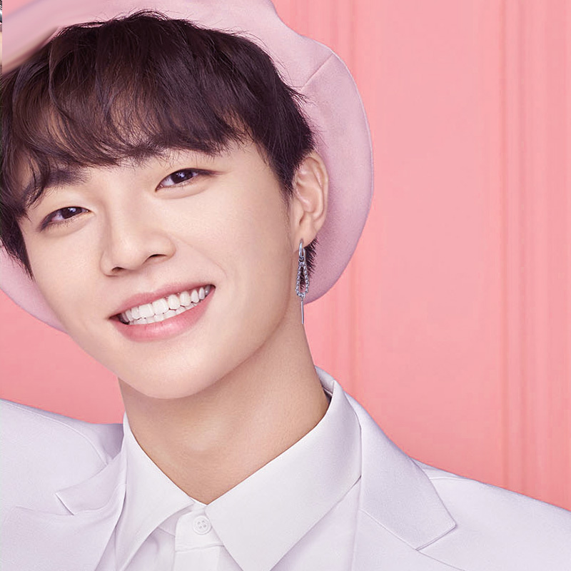 Bông tai mũi nhọn style Unisex Hàn Quốc