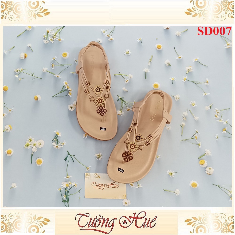 Sandal Nữ Xỏ Ngón Quai Đính Hoa Đế Bệt - SD007
