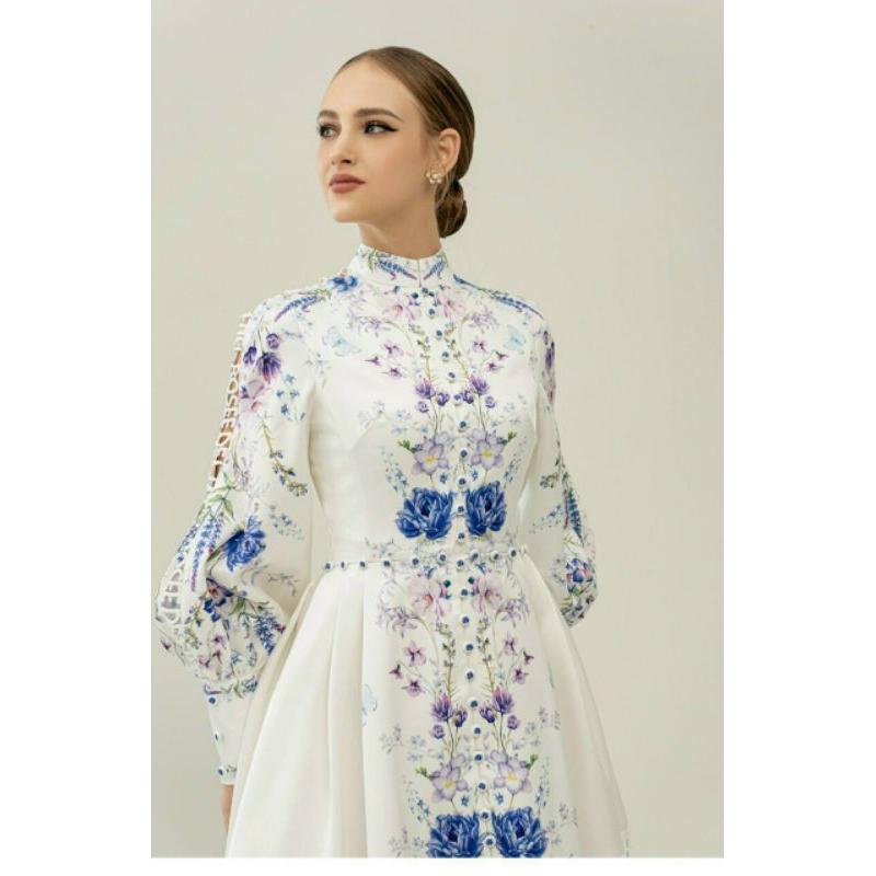 ĐẦM LỤA HOA CỔ TRỤ TAY DÀI