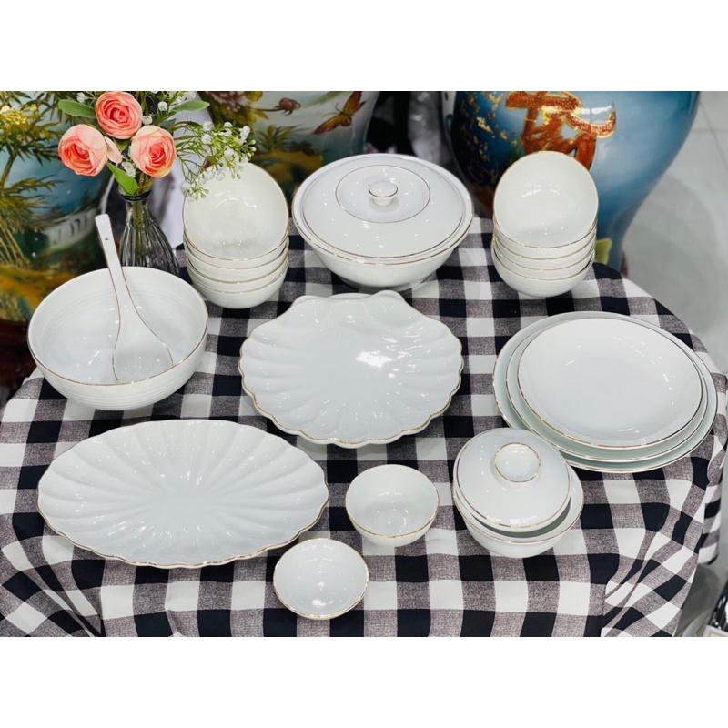 Set bát đĩa men trắng ngọc vẽ vàng. Gốm sứ Bát Tràng.