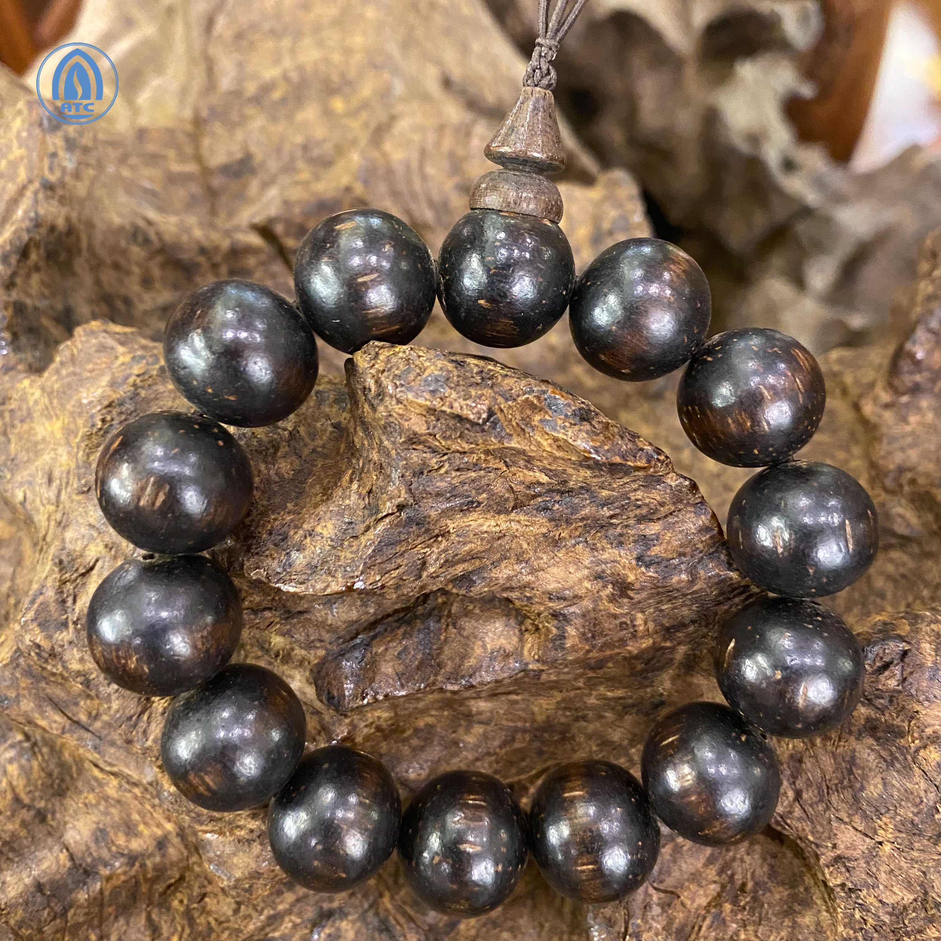 Vòng Trầm Hương Phát Lộc ATC 75502 14 Hạt 17mm