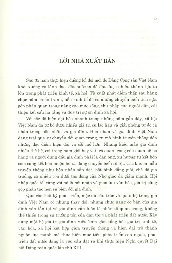 Biến Đổi Gia Đình Việt Nam Trong Quá Trình Phát Triển (Bìa cứng)