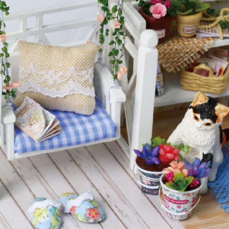 Mô hình nhà búp bê DIY Doll House Miniature_ KITTEN DIARY_TẤM CHE BỤI + KEO