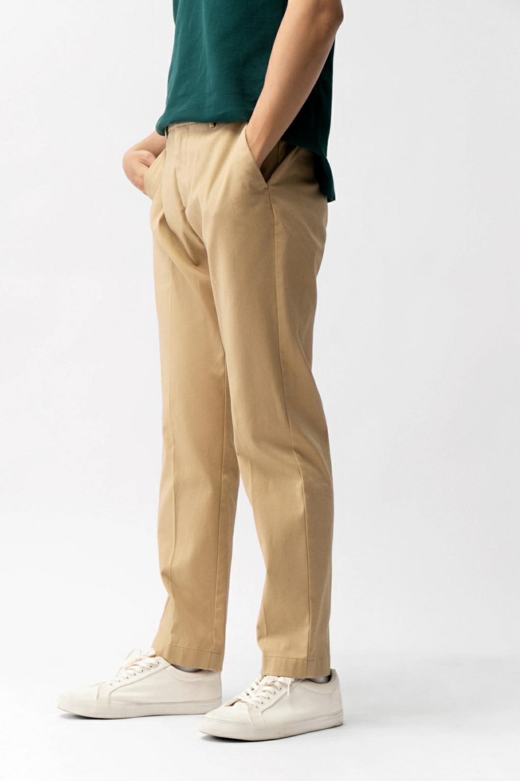Quần Kaki Nam ROUTINE Texture Xếp Ly Trơn Form Slim (2 màu) - 10S23PCA009 | LASTORE MENSWEAR