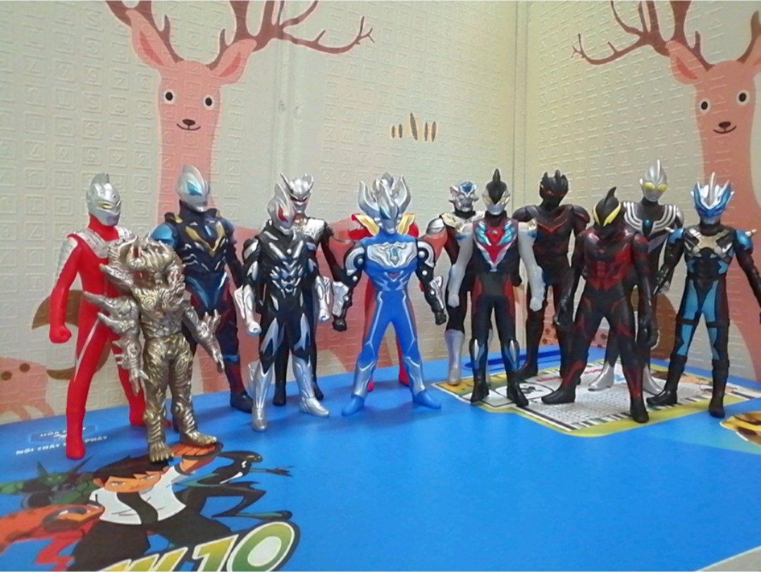 Mô Hình Đồ Chơi Siêu Nhân Ultraman 35cm Có Đèn Và Nhạc Cho Bé