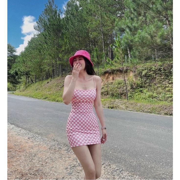 Đầm caro 2 dây hàng chuẩn shop vải len tăm