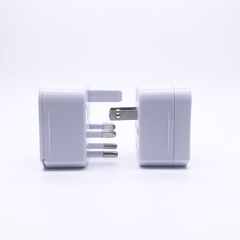 Ổ cắm nối đa năng D993 thích hợp với nhiều quốc gia - Tặng kèm quạt mini cắm cổng USB
