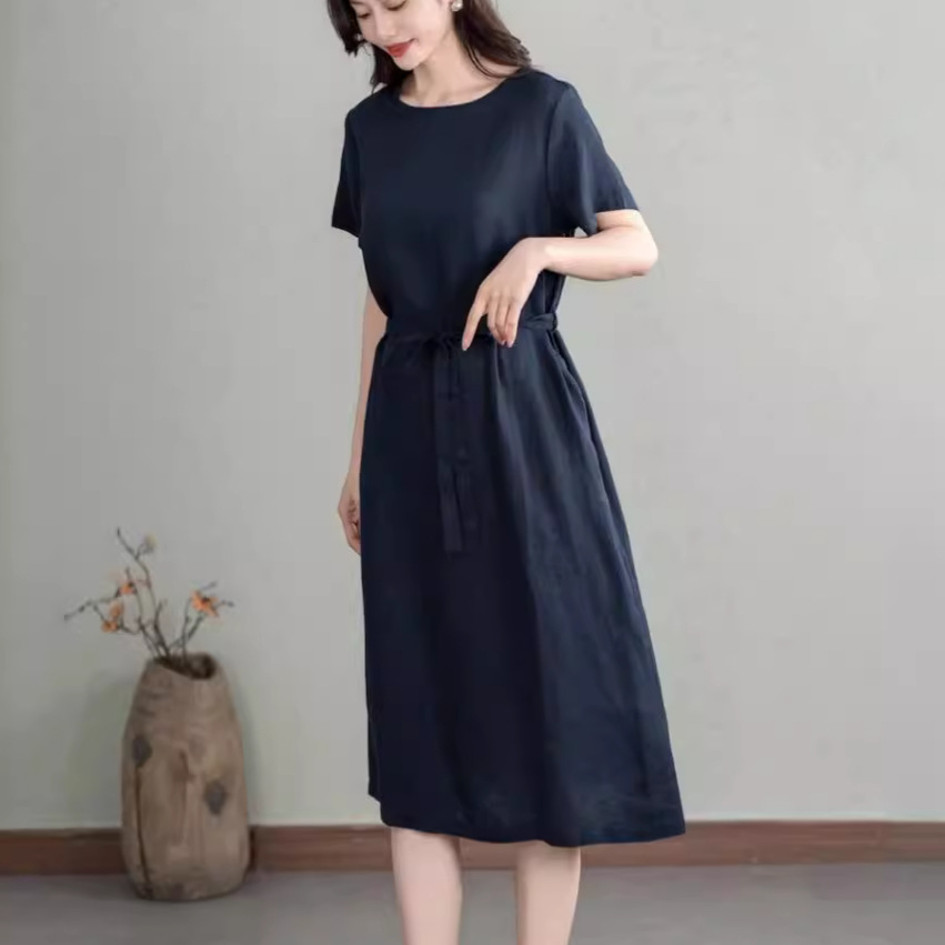 Đầm suông nữ có dây rút eo kết hợp cùng cổ tròn phù hợp với cả người trẻ hay người trung niên da84