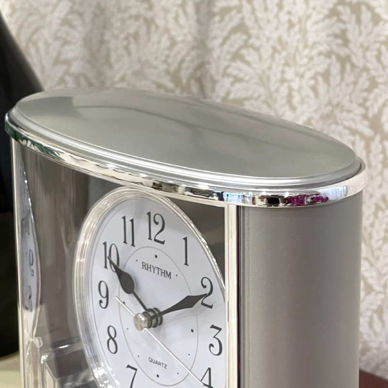 Đồng hồ Rhythm 4SG724WR19 Kt 19.6 x 24.0 x 10.6cm, 870g. Vỏ nhựa. Dùng Pin.