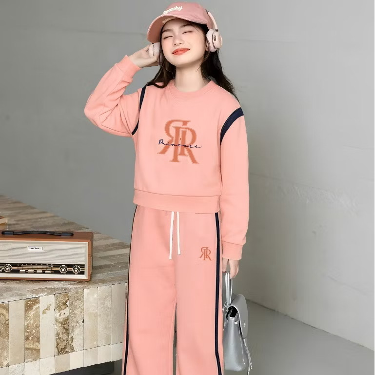 Set Bộ Dài Tay Chất Da Cá – Set Thể Thao Form Rộng Cá Tính Từ 24-45 kg Dành Cho Bé Gái