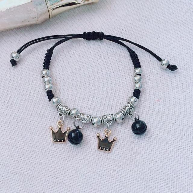 Vòng tay HandMade vương miện phối chuông