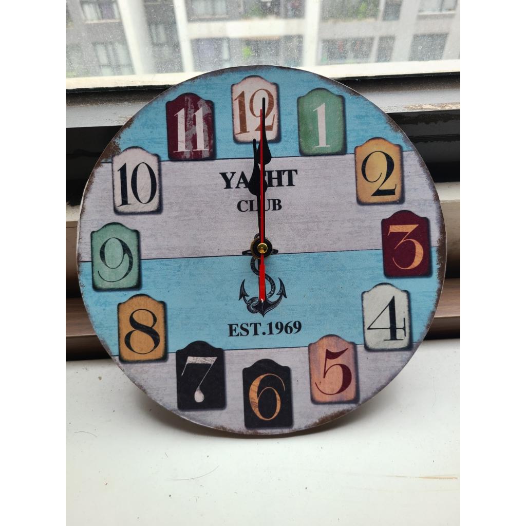 Đồng hồ treo tường Số Vintage hot