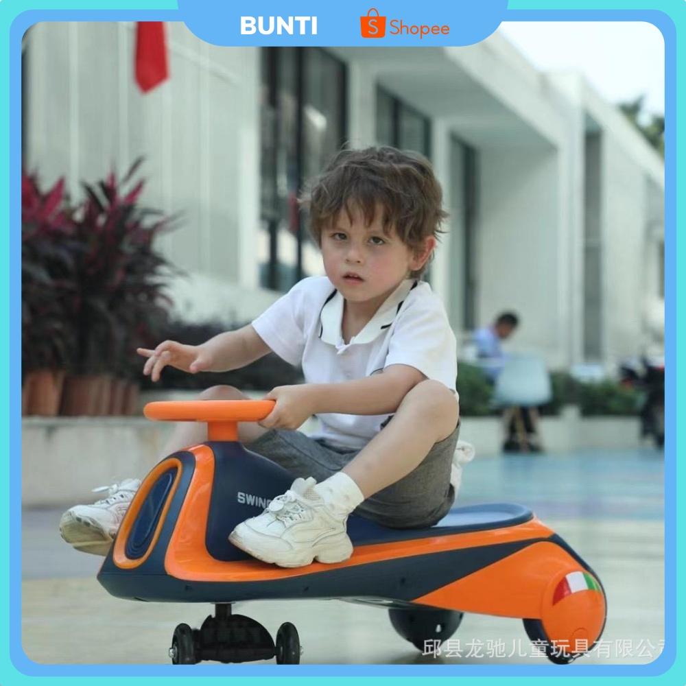 Xe Lắc Chòi Chân Có Đèn, Nhạc Lắc Tay BUNTI BB01