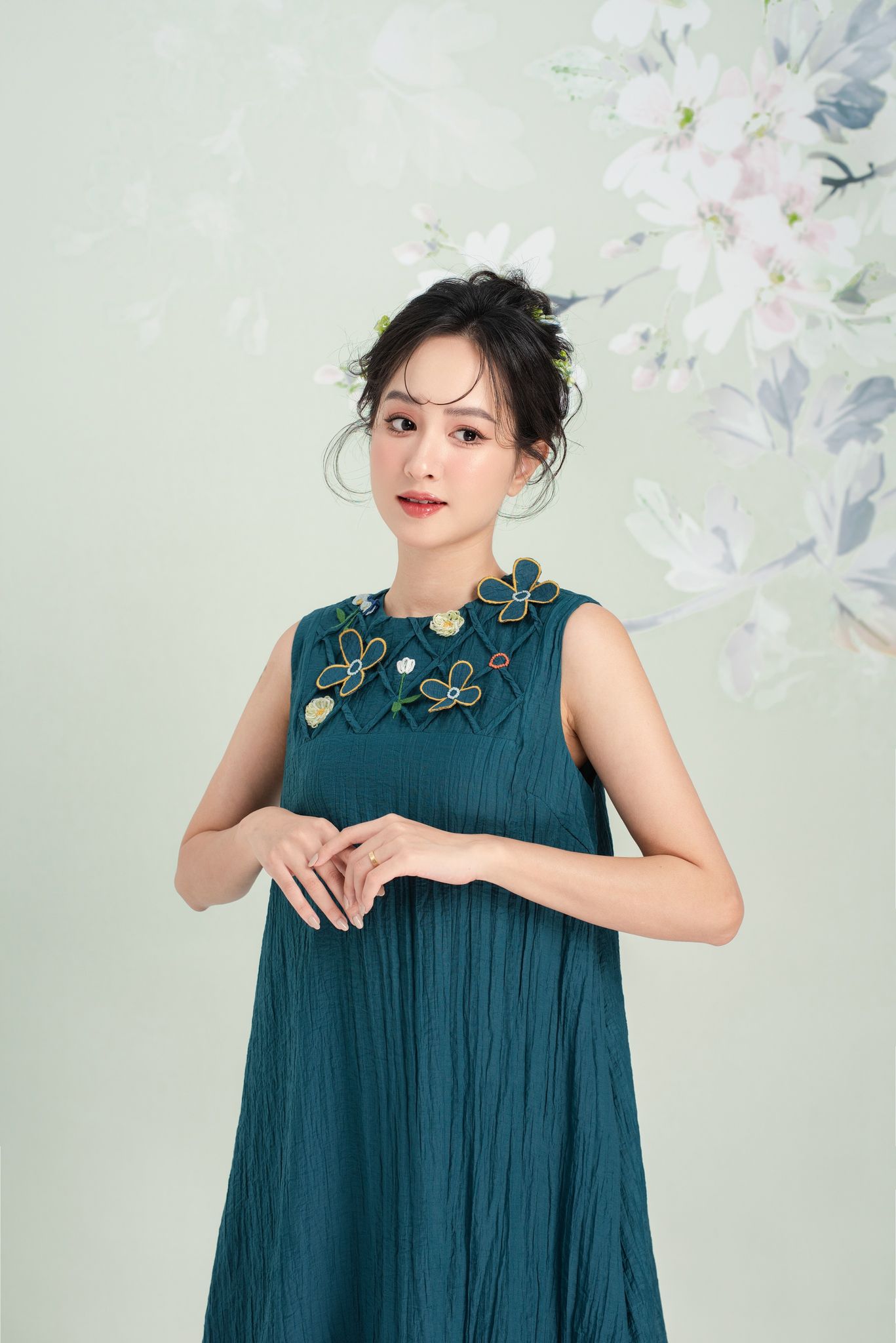 OLV - Đầm Berty Embro Dress