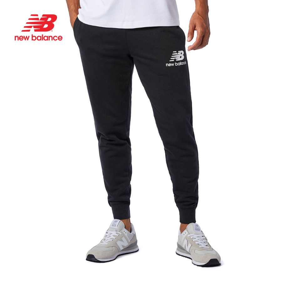 Quần dài thời trang nam New Balance Essentials Stacked Logo - AMP03558BK (form châu Á