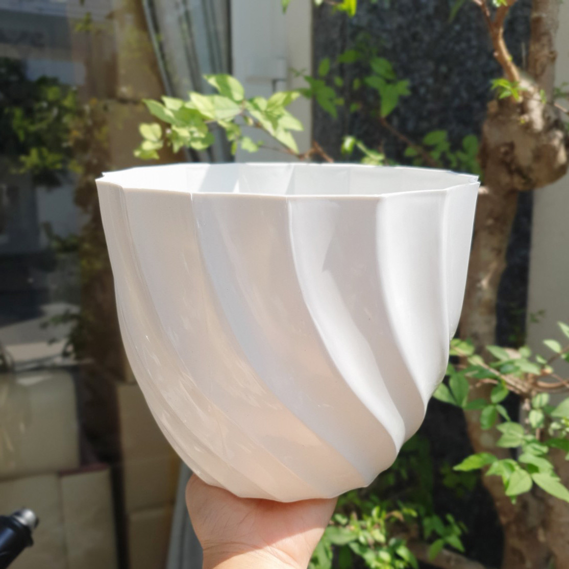 Bộ 4 chậu hoa ốc xoắn màu trắng nhựa dày đẹp 21x17cm