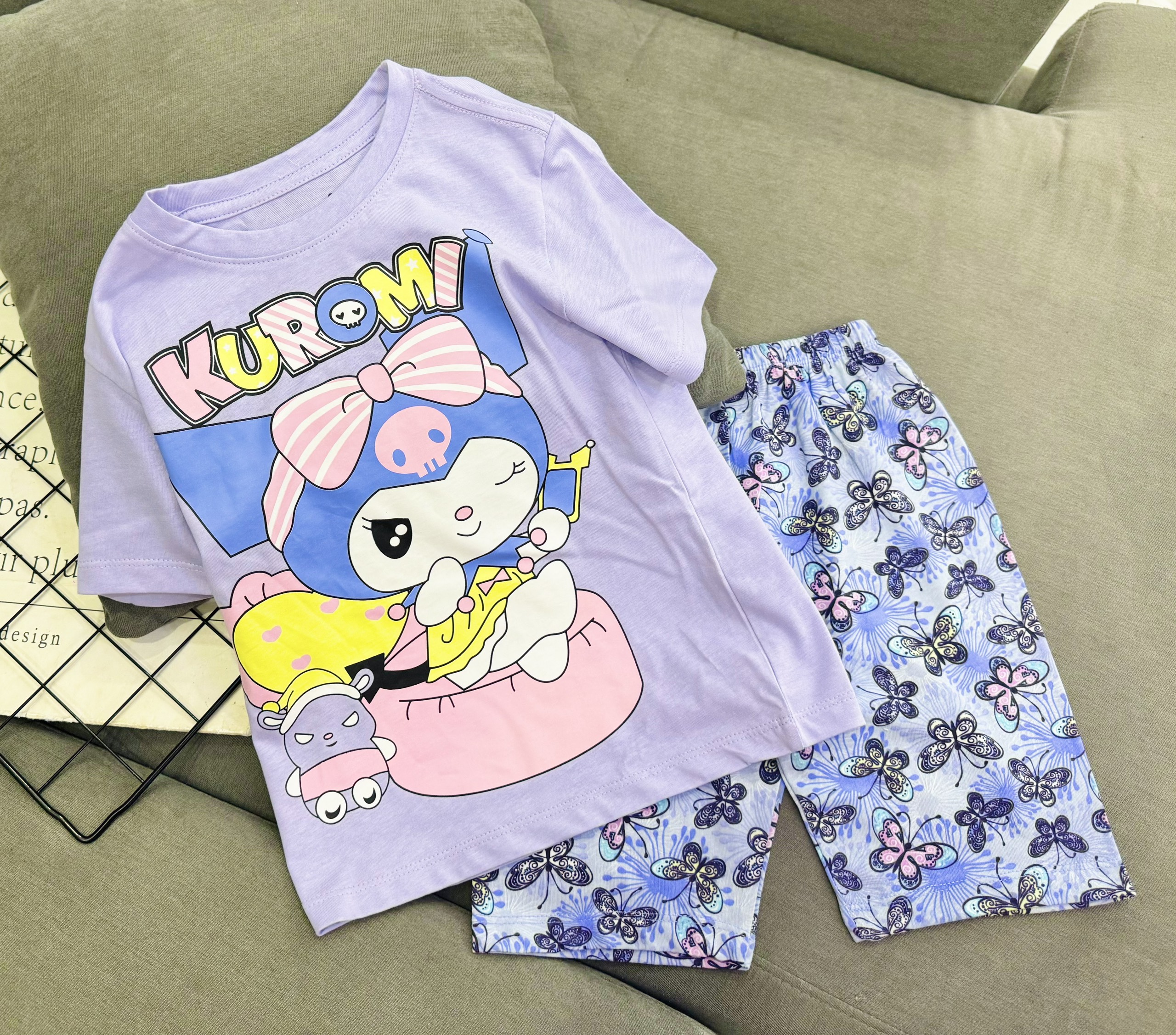 Đồ bộ ngắn tay mùa hè cho bé gái kuromi gấu dâu melody labubu size 12-40kg chất cotton mềm mịn mát