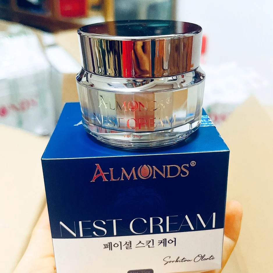 Kem Dưỡng Phục Hồi Làm Dày Da Almonds 25g