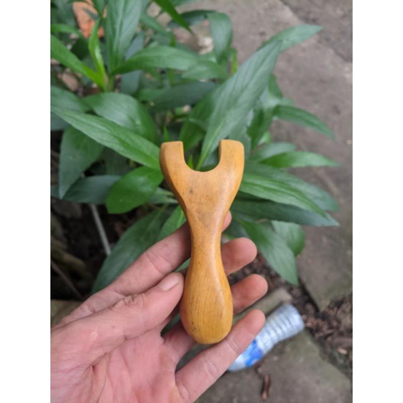 Dụng cụ massage mát xa mũi huyệt đạo bằng gỗ vàng thơm