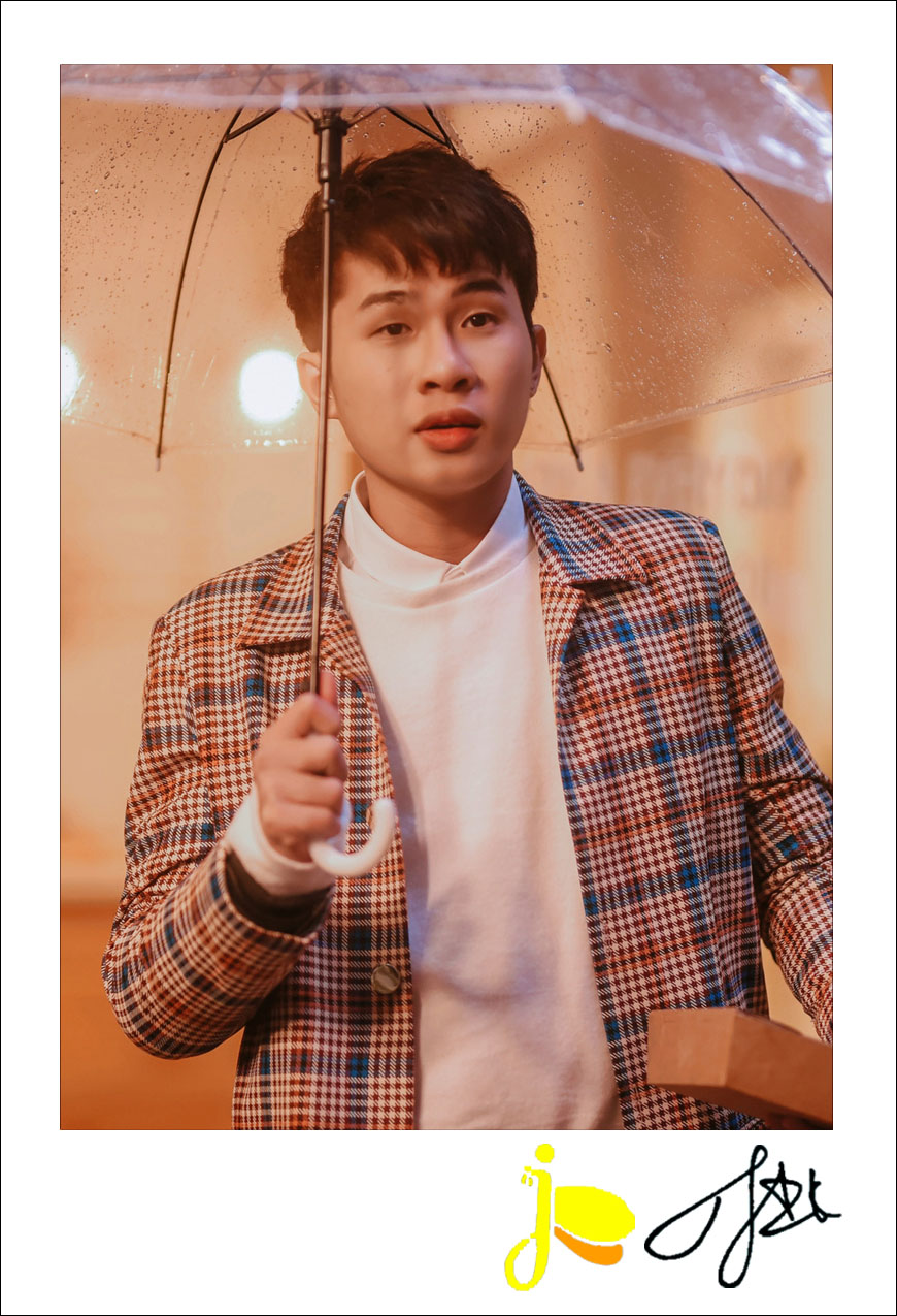 Ảnh JACK PHƯƠNG TUẤN card polaroid kèm chữ ký set 23 tấm khác nhau