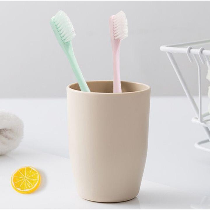 Sét 10 Bàn Chải Xuất Nhật Có Nắp Đậy Kèm Túi Zip Kháng Khuẩn Chăm Sóc Răng Miệng Hiệu Quả