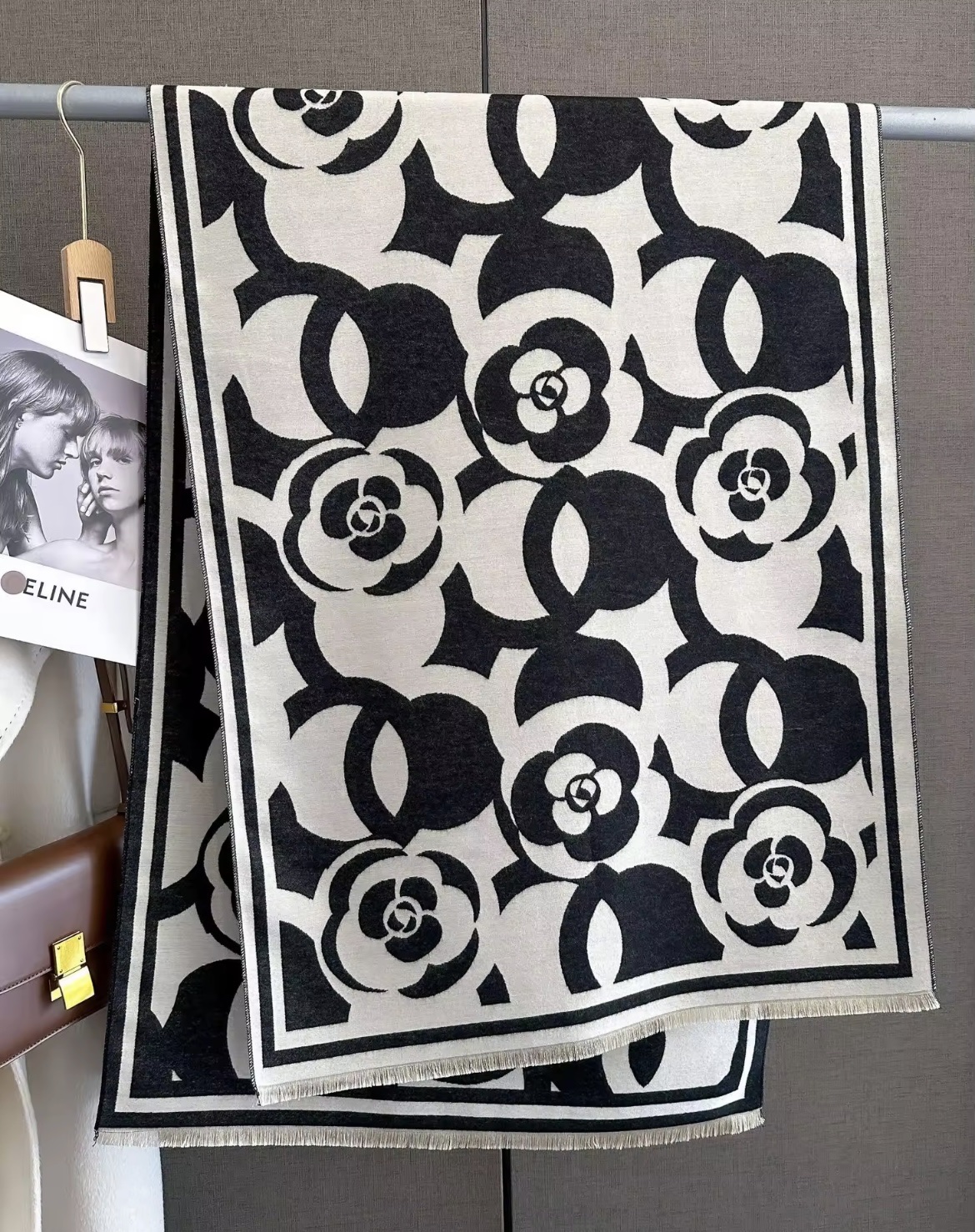 KHĂN QUÀNG CỔ KHĂN CHOÀNG CỔ HOA TRÀ SIÊU VIP SANG TRỌNG DÀNH CHO NỮ