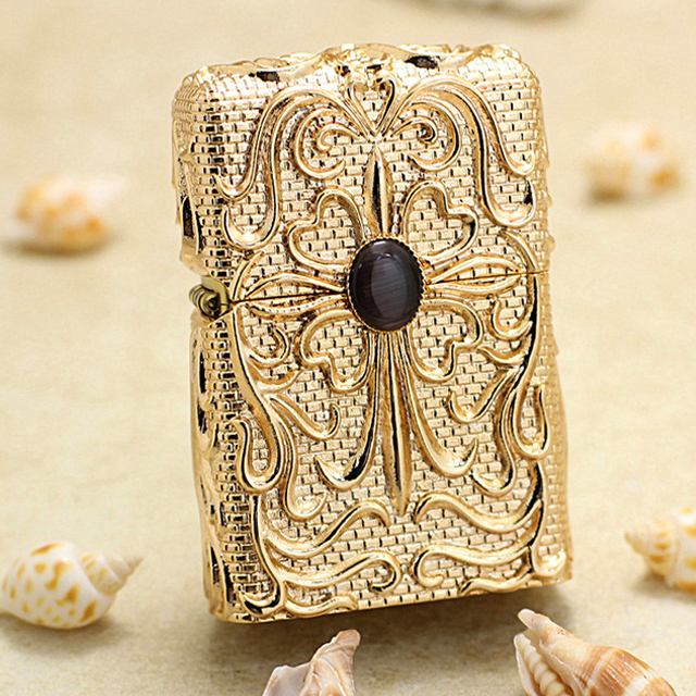 Vỏ Hột Quẹt Bật Lửa Xăng Đá Chief CF1025 Hình Chữ Thập Hoa văn Đẹp Độc Lạ Sang Trọng - Dùng Xăng Bấc Đá Cao Cấp