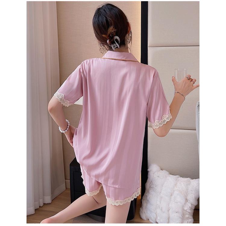 Đồ Bộ Nữ Ngắn - Đồ Mặc Nhà Màu Hồng Và Vàng Vải Lụa Cao Cấp Viền Ren Sang Chảnh CCLP16