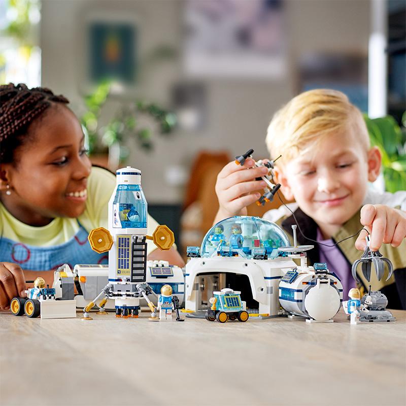 Đồ Chơi LEGO CITY Trụ Sở Nghiên Cứu NASA Mặt Trăng 60350