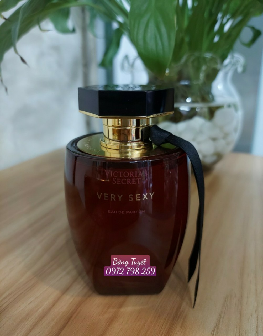 Nước hoa nữ VERY SEXY Victoria's Secret Perfume 100ml MỸ .Một mùi hương quyến rũ, gợi cảm, đầy thu hút, và độ lưu hương rất lâu