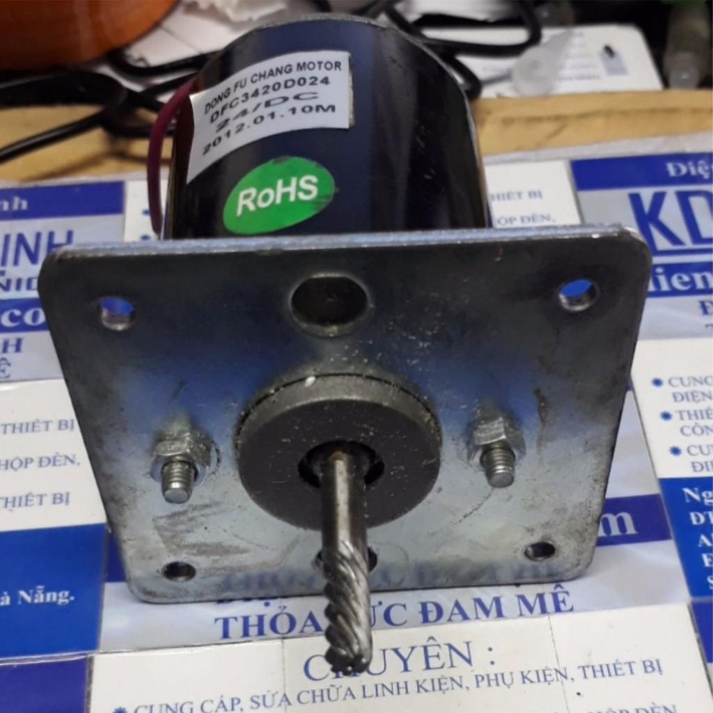 Động cơ DC DFC3420D024 DC24V 0.2A 30W 3000V/P trục vặn M4 510g trục 5.5mm đầu xoắn kde4573