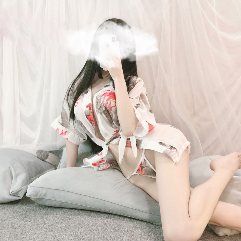 Hình ảnh Áo choàng hoa kimono sang trọng dễ thương áo ngủ