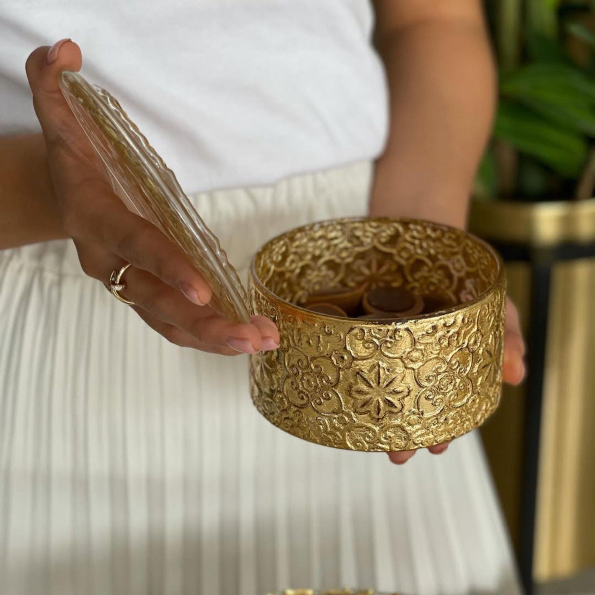 Thố IVV Arabesque Gold Leaf 12cm hàng chính hãng