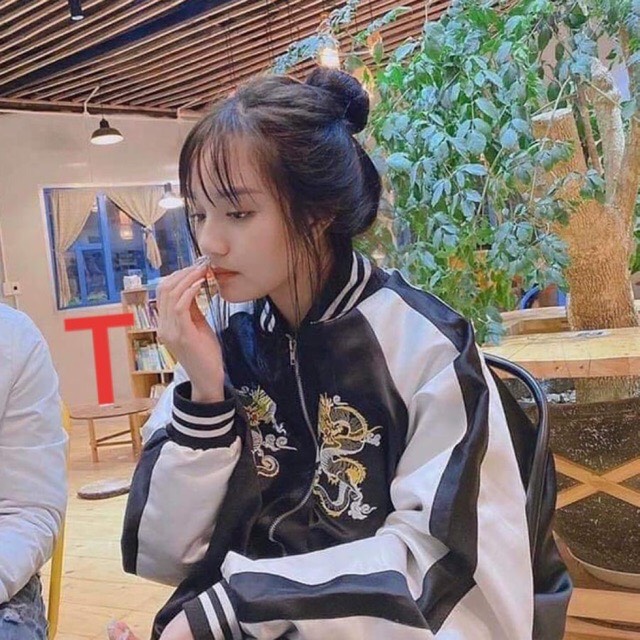 Áo khoác bomber nữ logo thêu rồng , vải gió phong cách trẻ trung Ulzzang hot trend