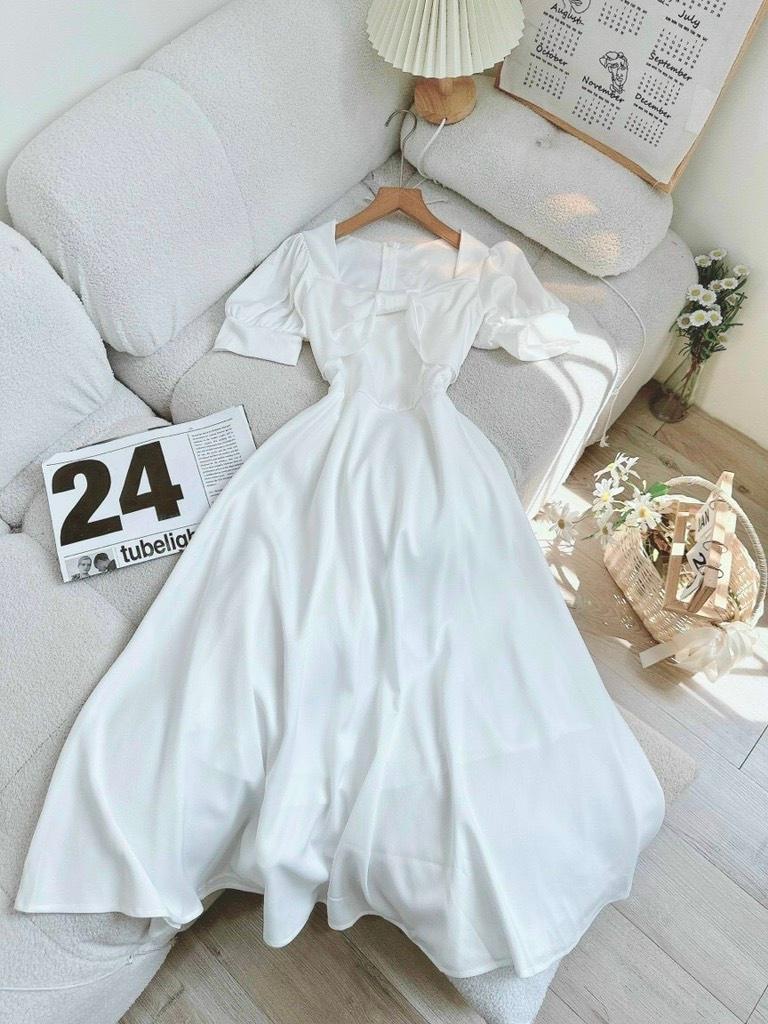 ĐẦM XÒE NƠ NGỰC TAY PHỒNG