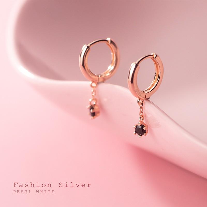 Khuyên tai bạc Ý s925 gắn đá Zircon đen thả dài G5925 - AROCH Jewelry