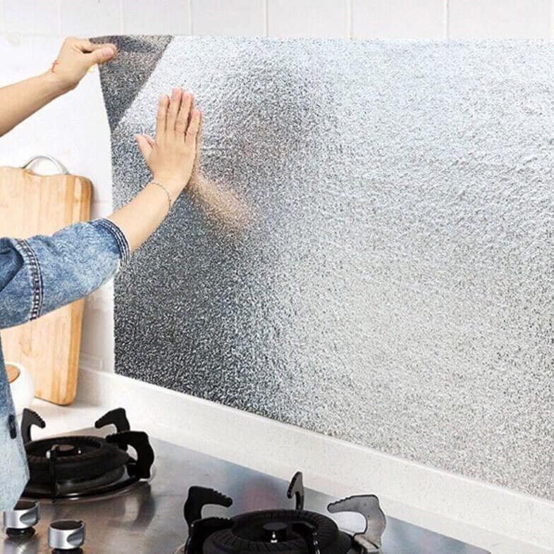 Combo 3 mét giấy bạc tráng nhôm cách nhiệt dán mặt bếp, dán tường nhà bếp chống bám bẩn dầu mỡ lên tường, chống thấm nước, dễ dàng dán và sử dụng