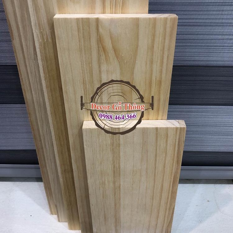 Tấm gỗ thông10x80cm vông góc bào mịn đẹp