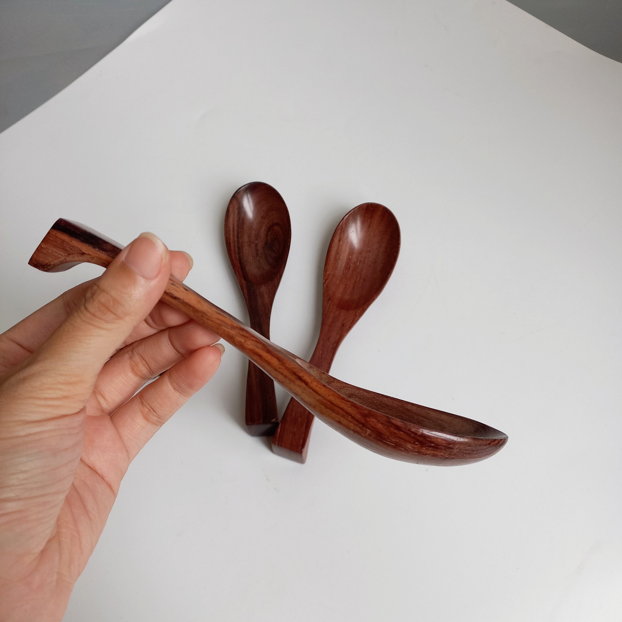 Thìa gỗ trắc miệng oval cán có đế, thìa ăn cơm, húp canh, súp, cháo