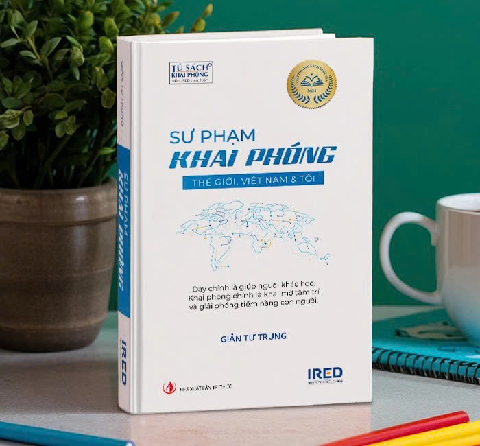 Sách Sư Phạm Khai Phóng - Thế Giới, Việt Nam & Tôi