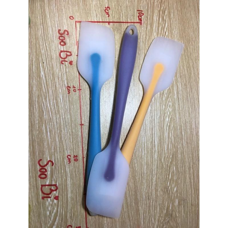 Muỗng vét kem silicon
