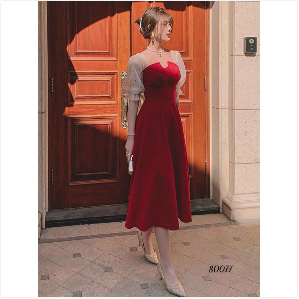 ĐẦM PHỐI LƯỚI SAO XINH XẮN